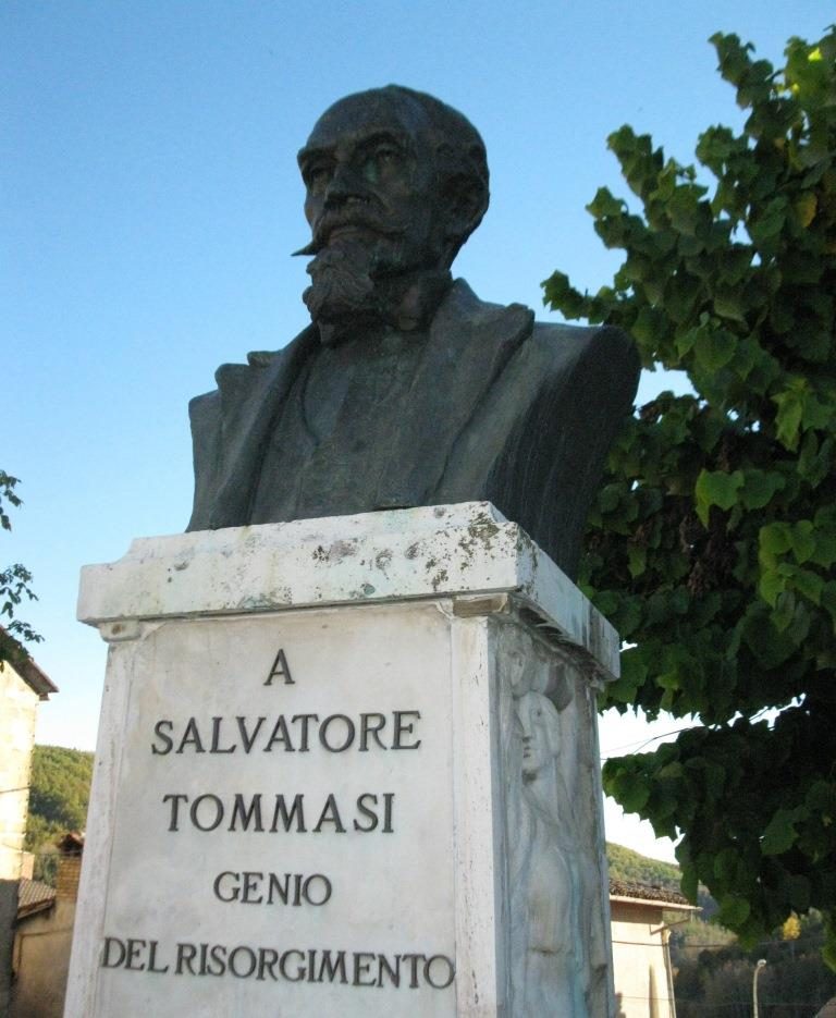 Salvatore Tommasi's bust.jpg